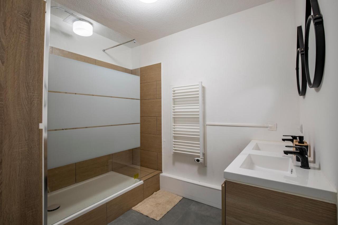 T4 Climatise Au Pied Des Rempart Avec Parking Apartment Avignon Ngoại thất bức ảnh