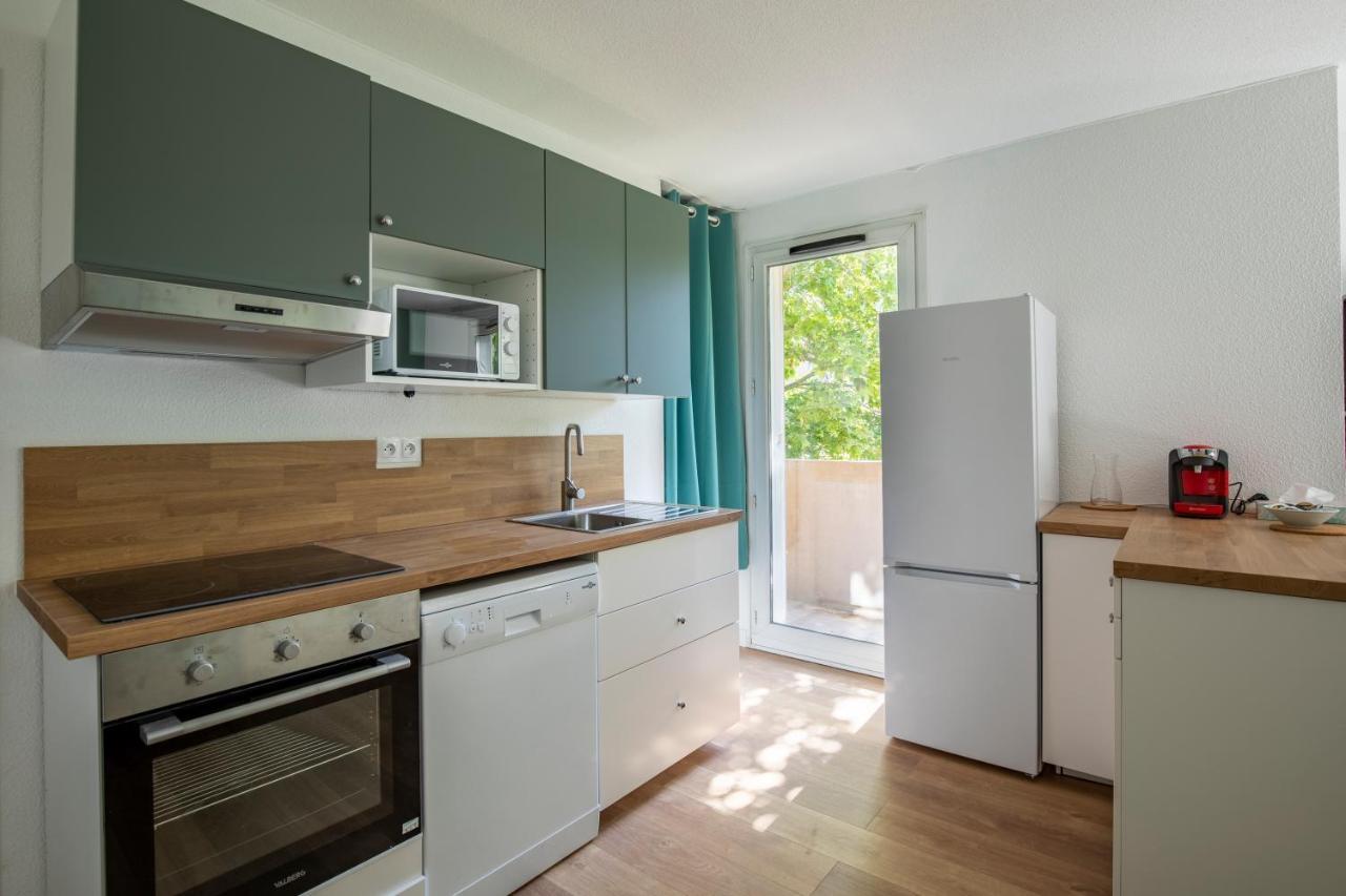 T4 Climatise Au Pied Des Rempart Avec Parking Apartment Avignon Ngoại thất bức ảnh